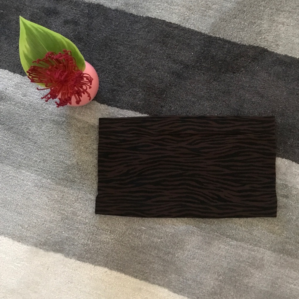Animal Print Bandeau - Picture 2 of 8